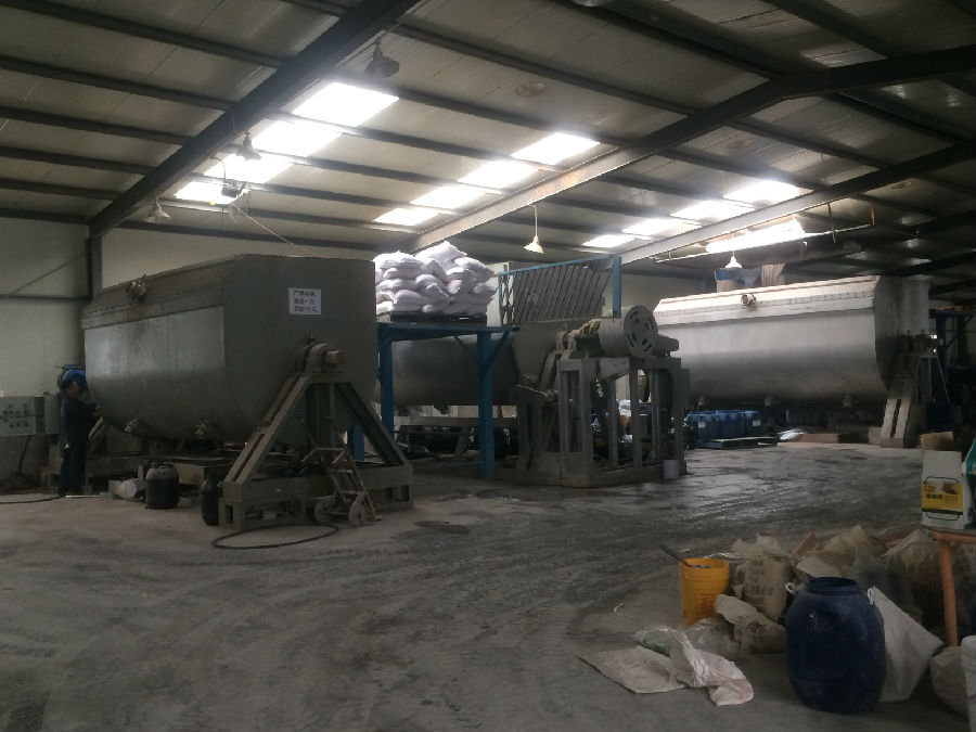 真石漆攪拌機(jī)對建材市場的影響