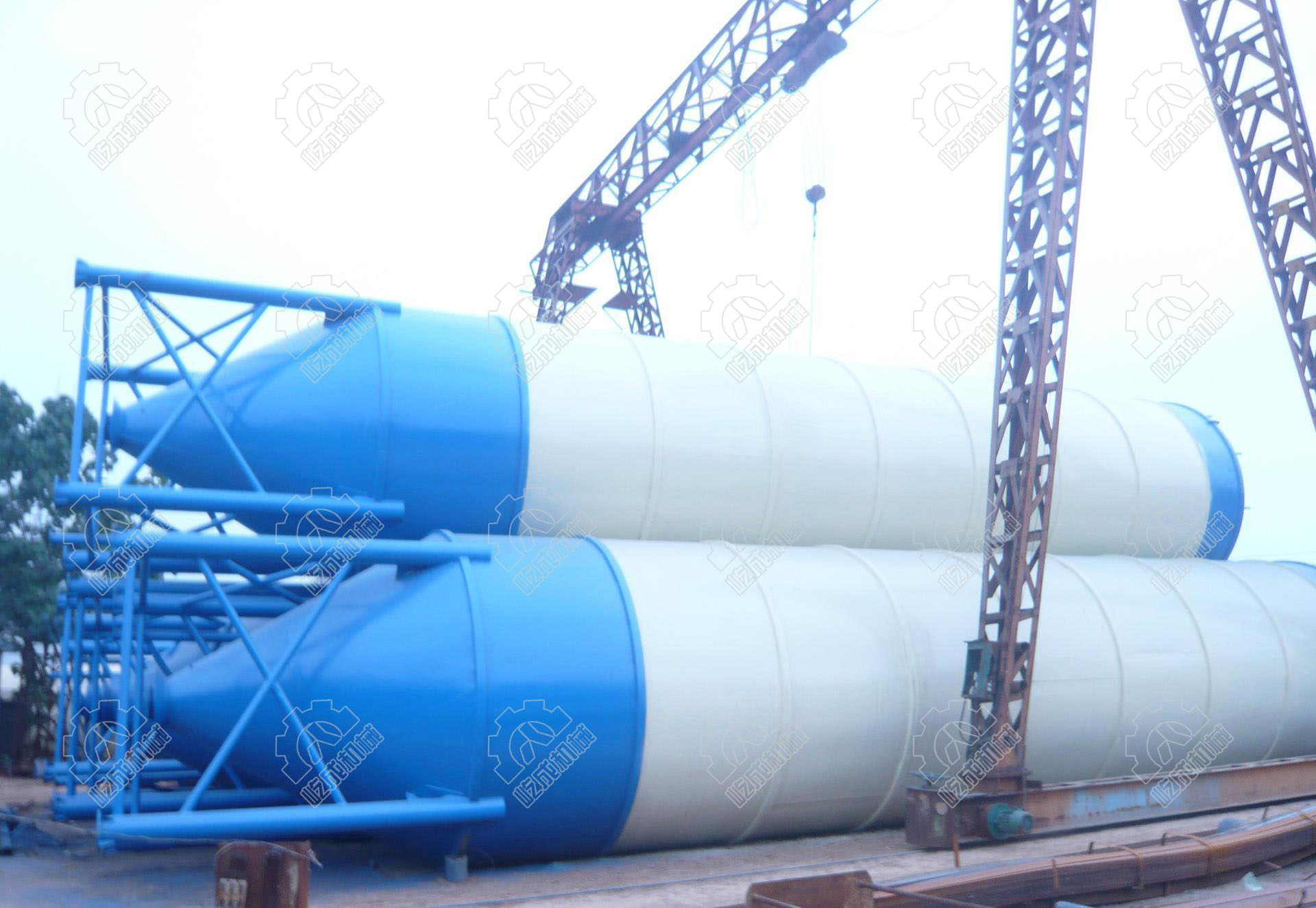 干混砂漿設備中成品倉配套的一些講究