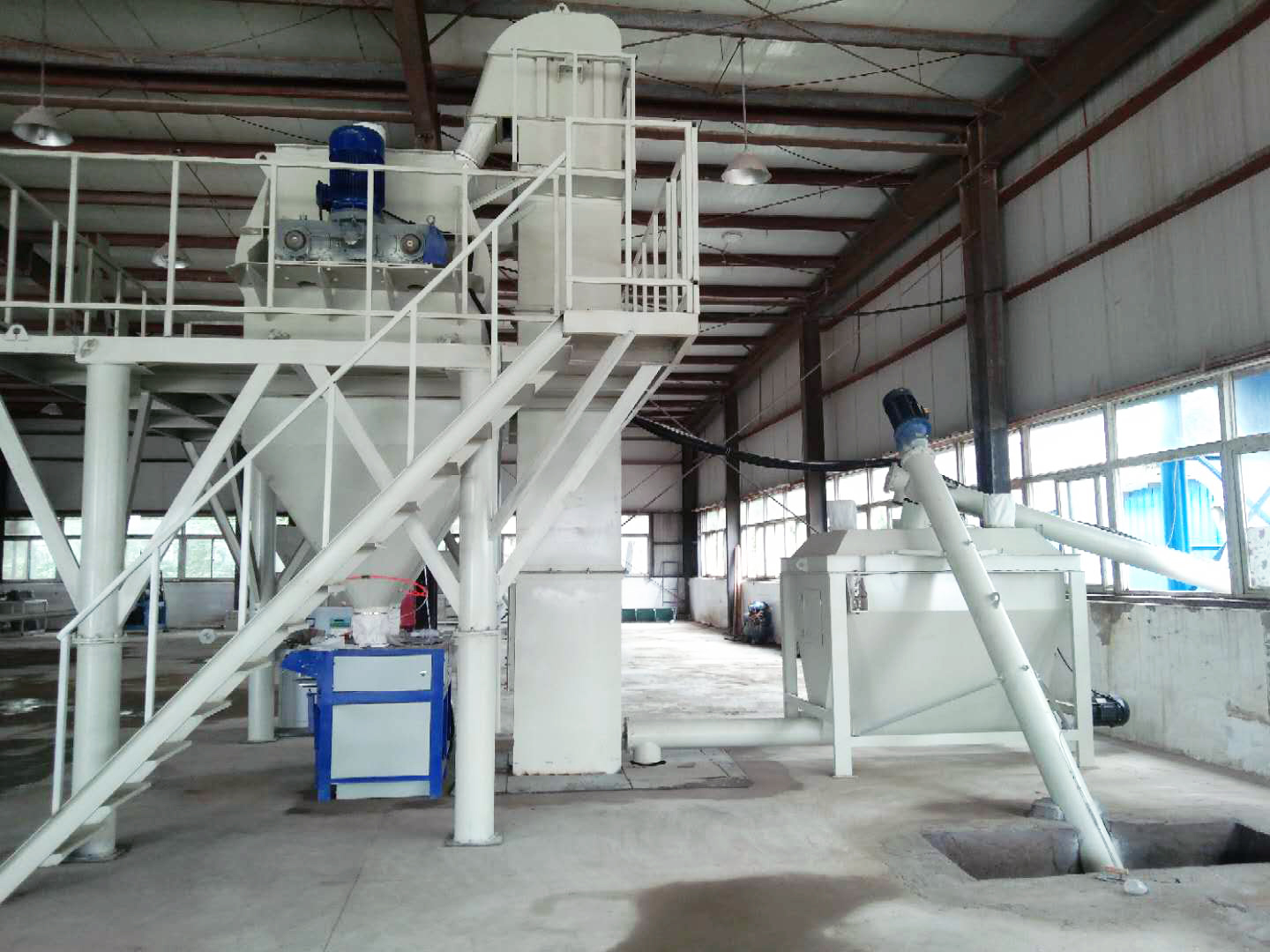 小型膩子粉生產(chǎn)設備